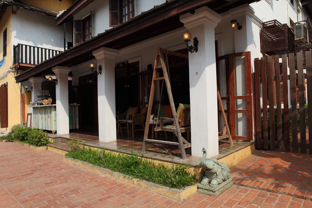 Cafe De Laos Otel Luang Prabang Dış mekan fotoğraf